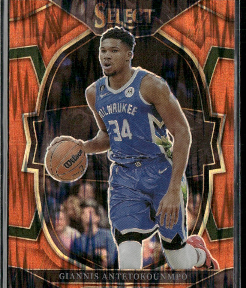 Giannis Antetokounmpo 2022 Panini Select Concourse Orange Flash Prizm #61