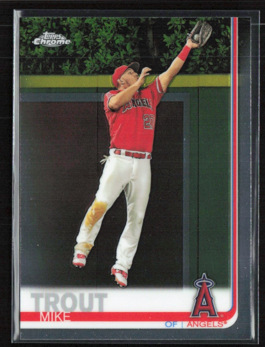 Mike Trout 2019 Topps Chrome #200 Los Angeles Angels