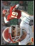 Joe Montana 1995 Flair Preview #15 Kansas City Chiefs