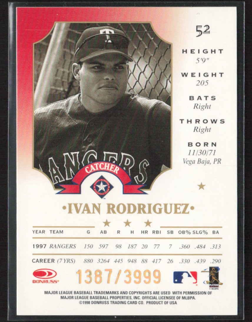 Ivan Rodriguez 1998 Leaf Fractal Foundation /3999 #52 Texas Rangers