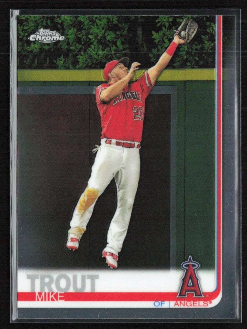 Mike Trout 2019 Topps Chrome #200 Los Angeles Angels