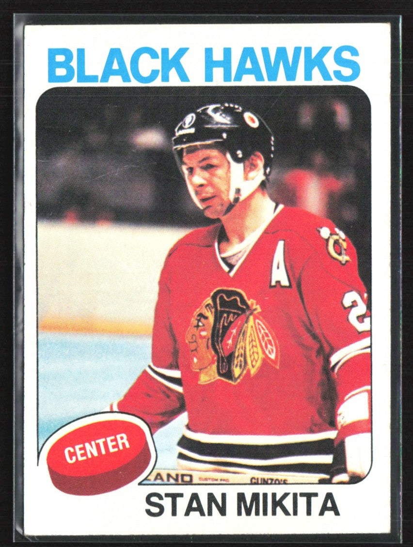 Stan Mikita 1975 Topps #30 Chicago Blackhawks