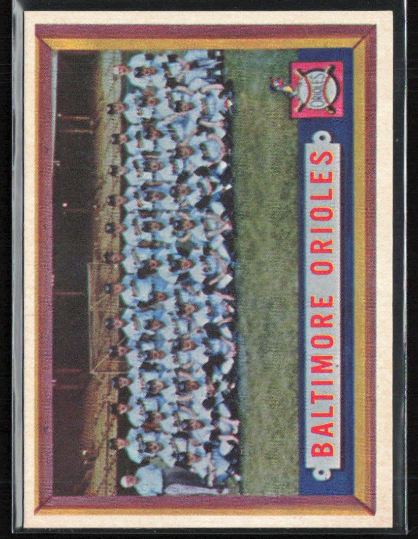 Baltimore Orioles 1957 Topps #251 Baltimore Orioles