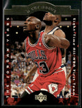 Michael Jordan 1996 Collector's Choice Jordan A Cut Above #CA3 Chicago Bulls