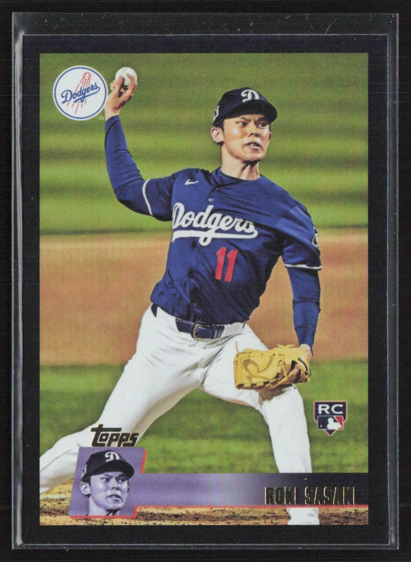 Roki Sasaki 2025 Topps Archives 1996 Topps Black Foilboard RC #200