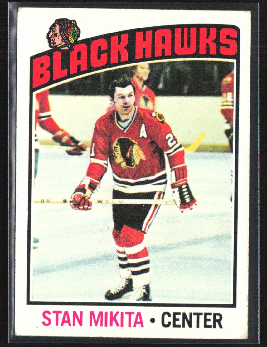 Stan Mikita 1976 Topps #225 Chicago Blackhawks