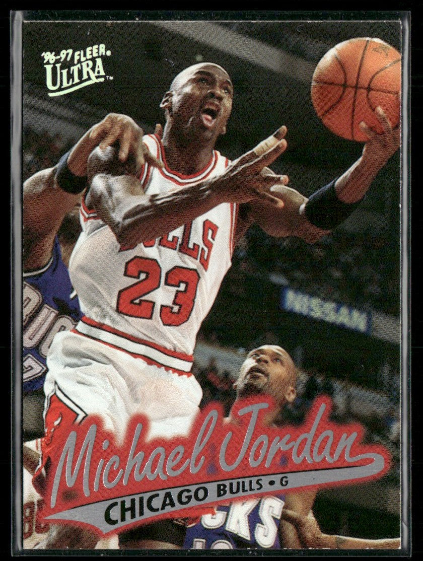 Michael Jordan 1996 Fleer Ultra #16 Chicago Bulls